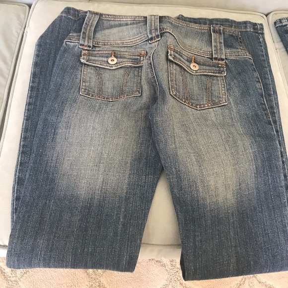 Jeans - Picture 3 of 3